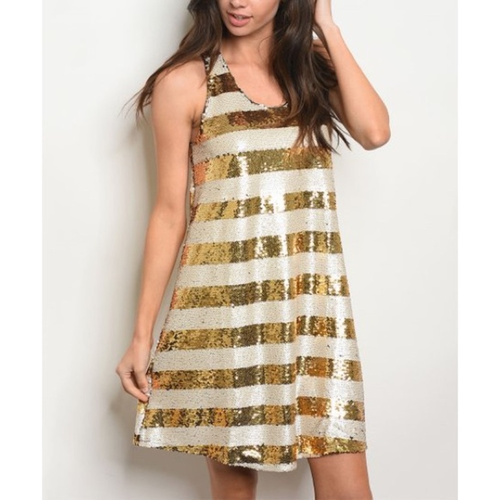 NWT Ellison Ivory and Gold Sequin Shift Cocktail Dress, Sz. M